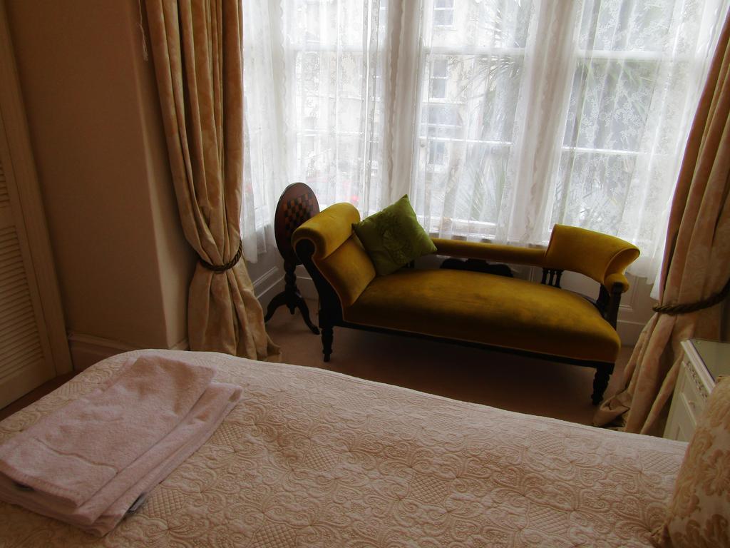 Harringtons At 14 Hotel Llandudno Kültér fotó