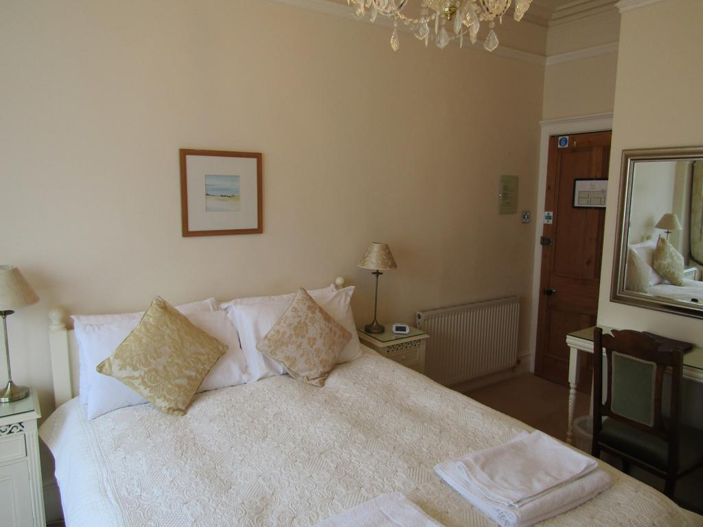 Harringtons At 14 Hotel Llandudno Kültér fotó