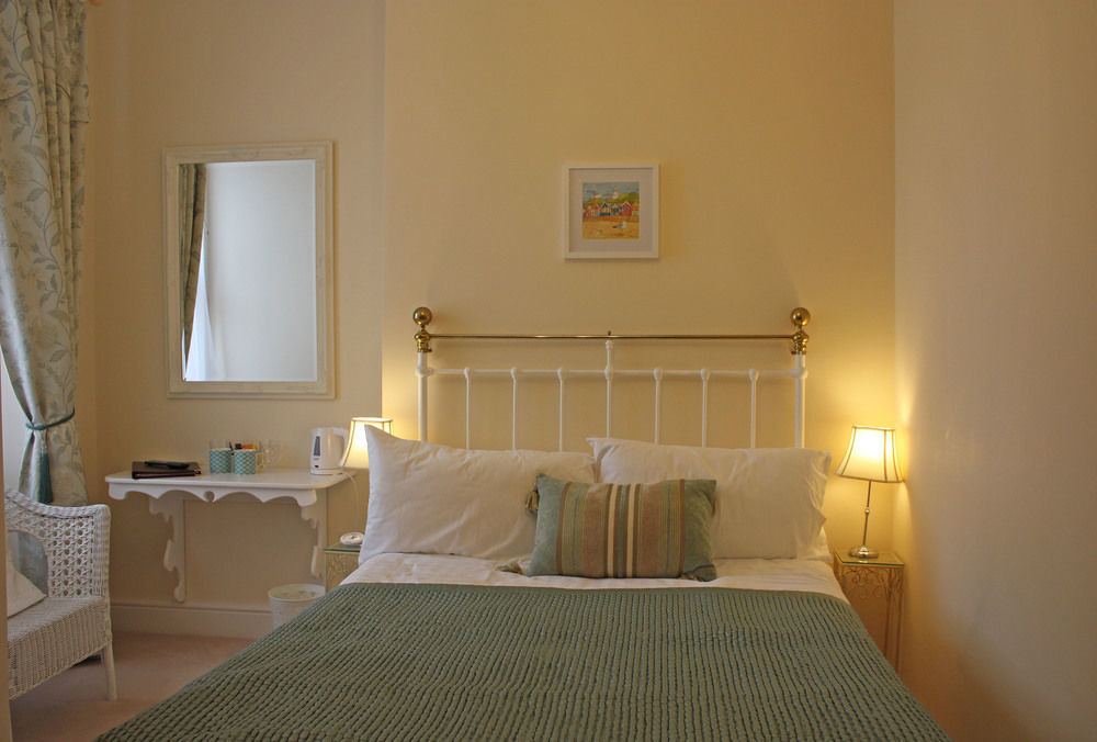 Harringtons At 14 Hotel Llandudno Kültér fotó