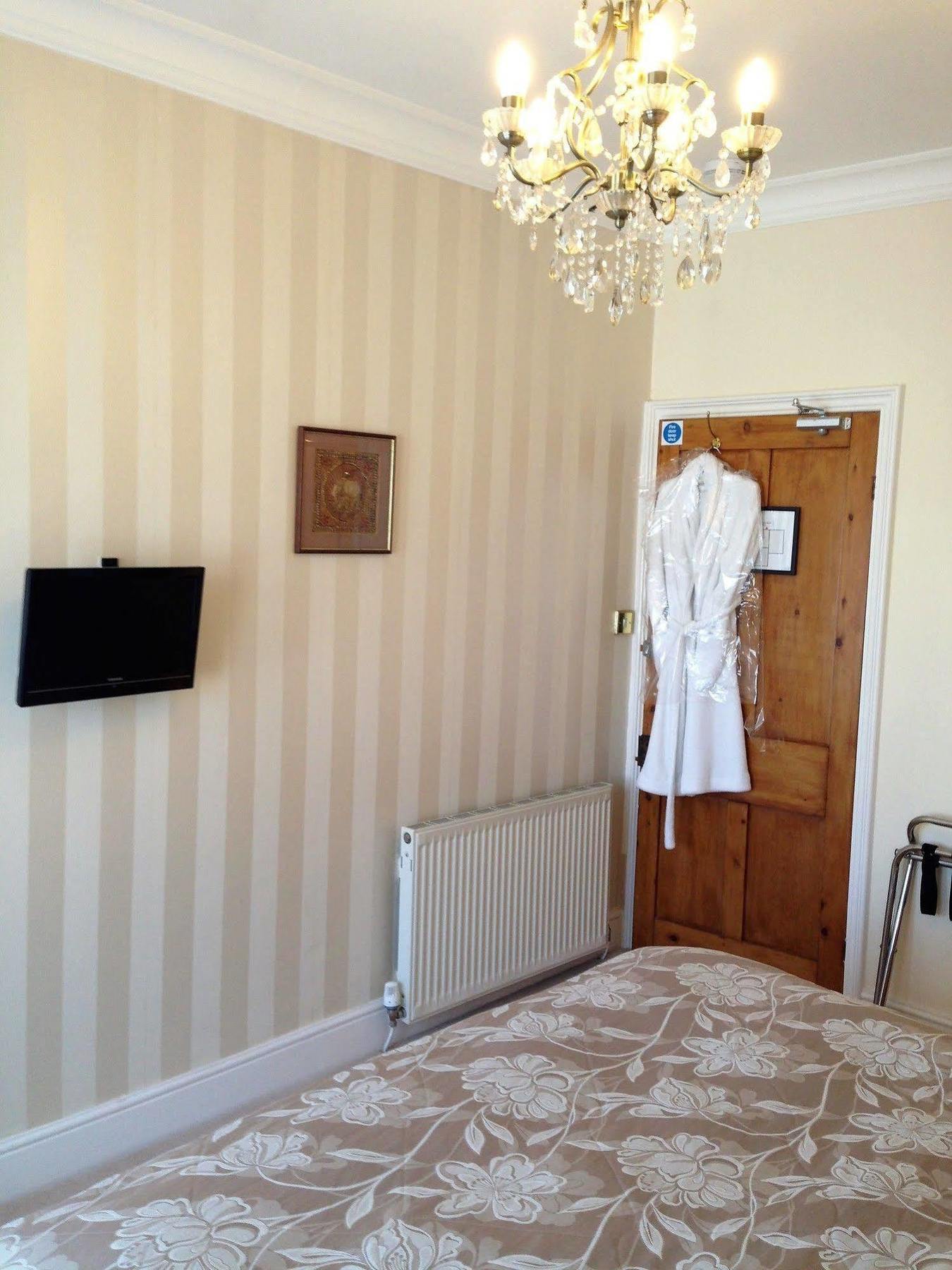 Harringtons At 14 Hotel Llandudno Kültér fotó