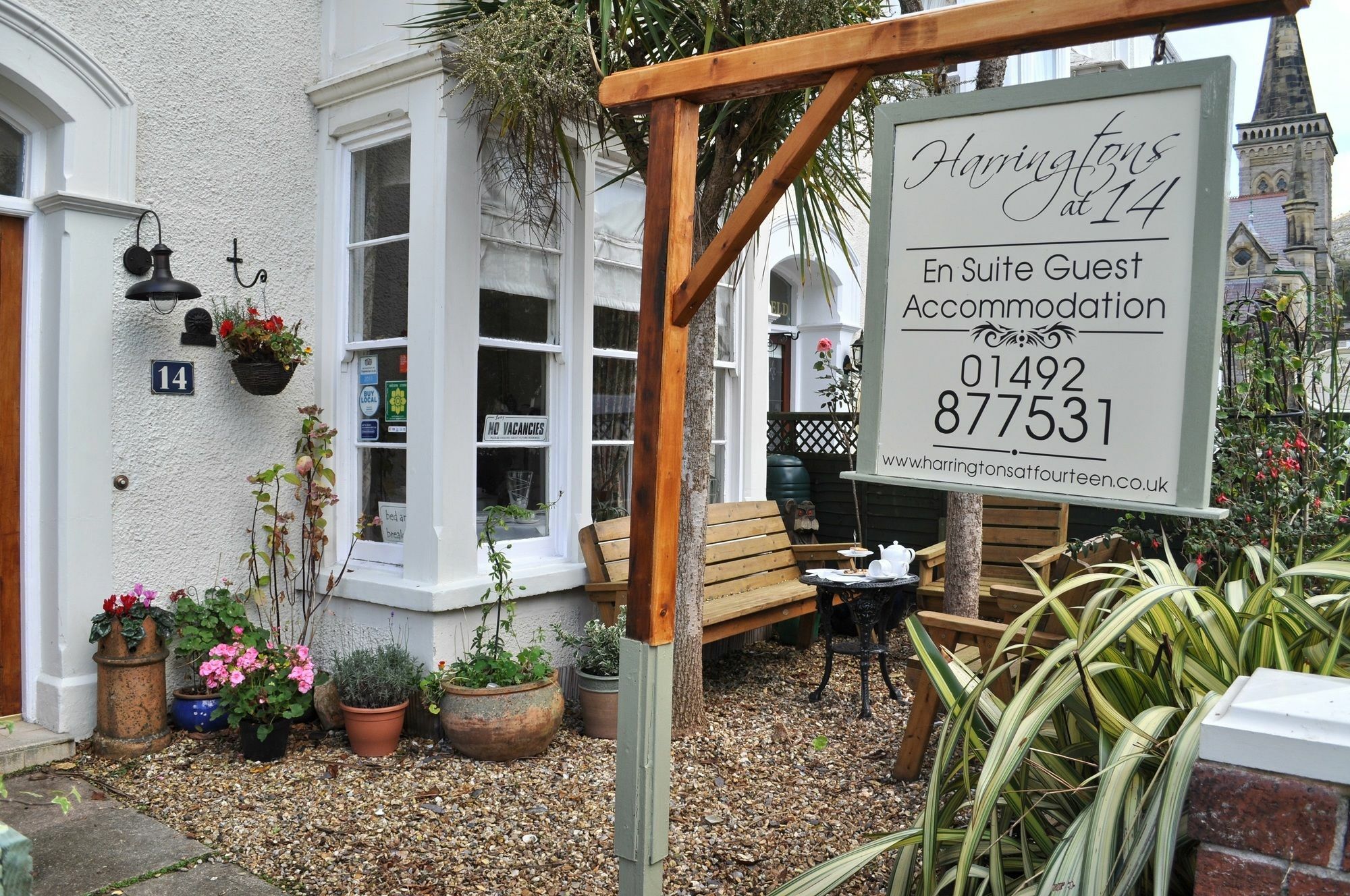 Harringtons At 14 Hotel Llandudno Kültér fotó